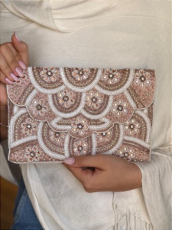 Bolsa Clutch - Tecido - Miçangas - Rosa Claro e Branco