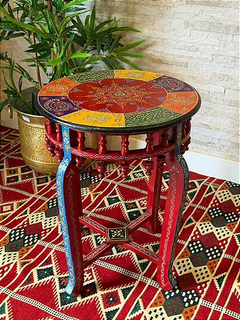 Mesa - Madeira - Pintado à Mão - Vermelho e Colorido