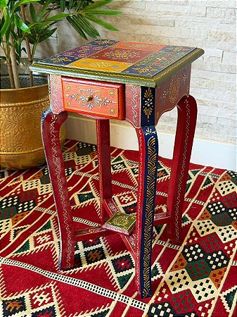 Mesa Gaveteiro - Madeira - Pintado á mão - Colorido - 53CM