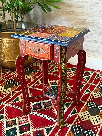 Mesa Gaveteiro - Madeira - Pintado á mão - Colorido - 45CM