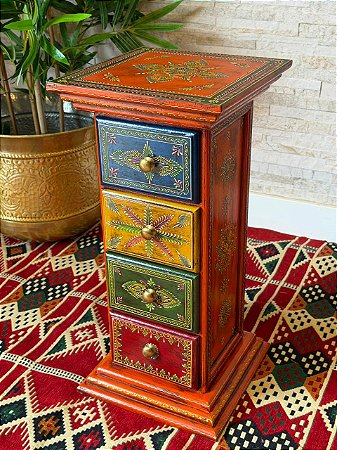 Gaveteiro - Madeira - Pintado à mão - 4 Gavetas - Laranja e Colorido