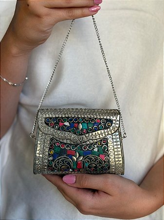 Mini Bolsa Clutch em Metal - Colorido e Prata - Com Alça