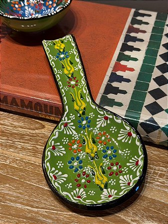 Descanso de Colher - Turco - Cerâmica - Verde Claro e Colorido