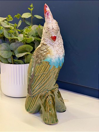 Escultura Cacatua - Decorativa - Cerâmica - Branco, Verde e Turquesa