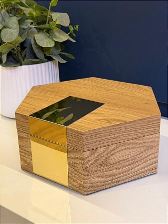 Caixa Decorativa - Madeira - Porta Joias - Marrom e Dourado - 25X22CM