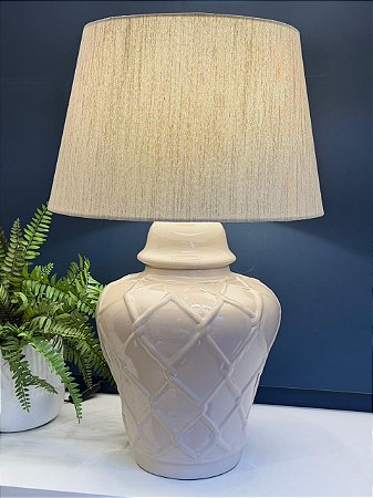 Abajur - Cerâmica - Bege com Cúpula
