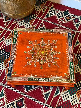 Mesa Madeira - Pintado à Mão - Laranja e Colorido - 45CM