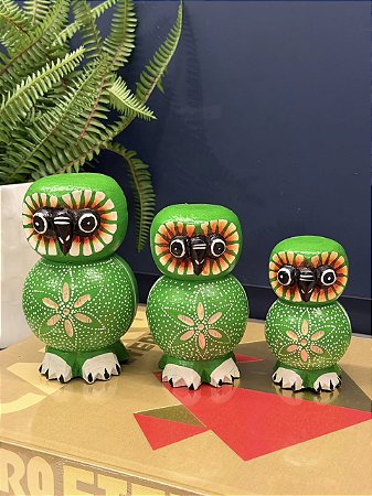 Trio Coruja - Madeira - Pintado á mão - Verde