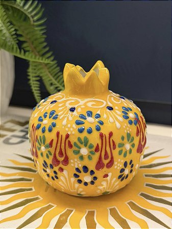 Romã Decorativa - Cerâmica - Pintado à mão - Turquia - Amarelo - 9,5CM