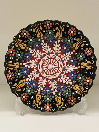 Prato de Parede Pequeno - Turquia - Decorativo - Cerâmica - Alto Relevo - Preto, Vermelho e Colorido