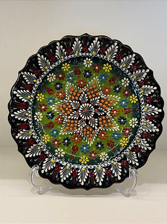 Prato de Parede Medio - Turquia - Decorativo - Cerâmica - Alto Relevo - Preto, Verde e Colorido