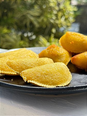 Pastel de Angú - Carne - 10 unidades - Polenta Mineira