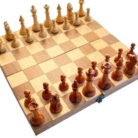 Pecas de xadrez em madeira