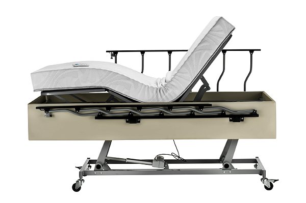 Cama Residencial Motorizada com Elevação de Leito Firenzi 1755, Colchão Articulado, Grades de proteção