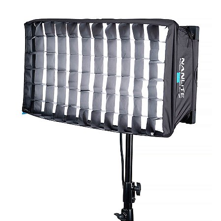 SoftBox Nanlite PavoSlim 120B Bi-Color