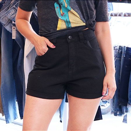 shorts mom lady rock