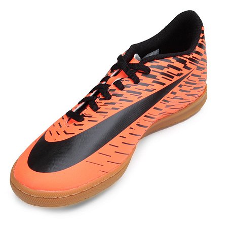 chuteira nike futsal laranja