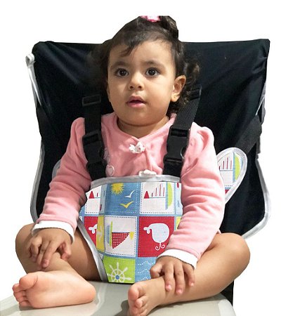 Cadeirinha Assento Portátil para Bebê em Tecido Preto com Estampa