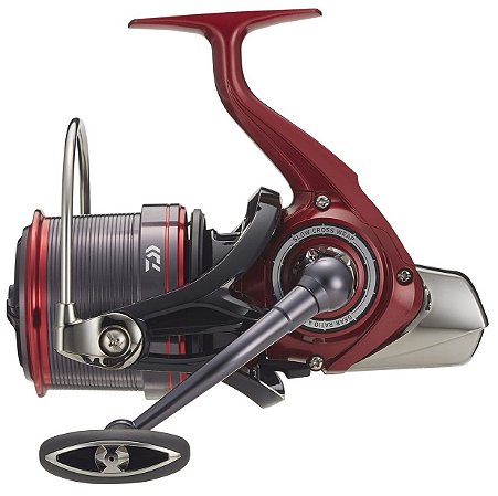 Molinete Daiwa Emblem 35QD Type-R