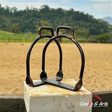 Estrivo Ferro Liso Estreito