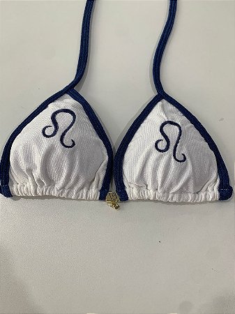 Cortininha 018 com bojo removível off white e detalhes marinho com bordado signo Leão