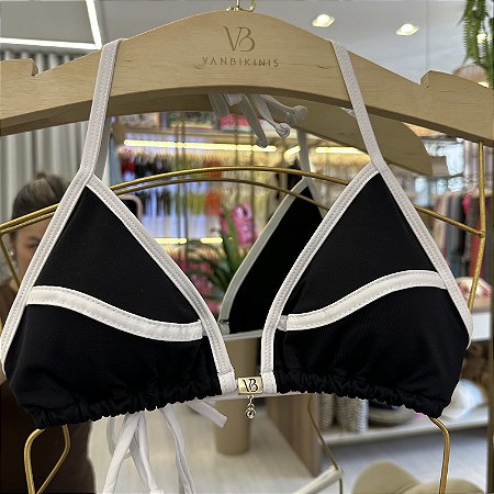 Cortininha 018 com bojo removível Ipanema Preto com viés e detalhes branco (calcinha não inclusa)
