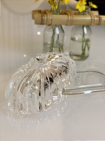 MANTEIGUEIRA ESTILIZADA TRANSPARENTE - ACRÍLICO