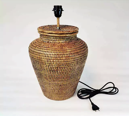 ABAJUR EM RATTAN MANDALAY