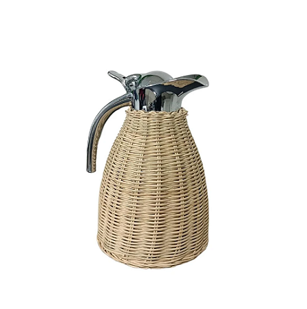 GARRAFA TÉRMICA DE INOX COM TRELIÇA RATTAN CAMURÇA