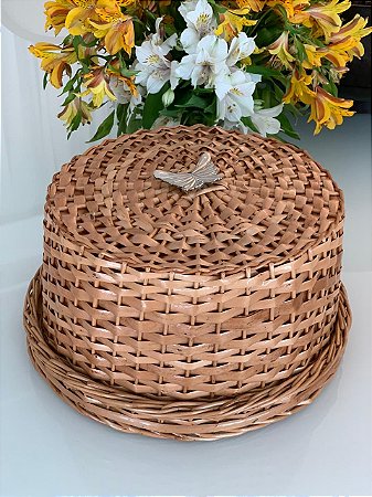 QUEIJEIRA / PORTA QUEIJO / BOLEIRA - VIME NATURAL BORBOLETA PRATA