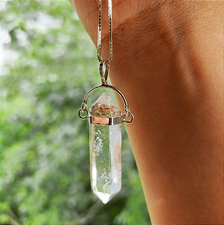 Corrente com Pingente Quartzo Cristal