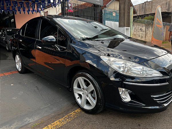PEUGEOT 408 FELINE