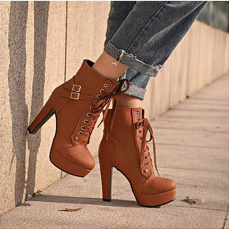 ankle boot coturno
