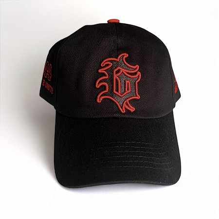 BONÉ GRAU E CORTE 244 - PRETO COM VERMELHO *fecho de plastico*