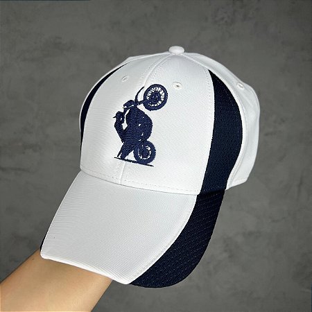 Boné aba Curva Bordado XT660 - Branco com Azul Marinho
