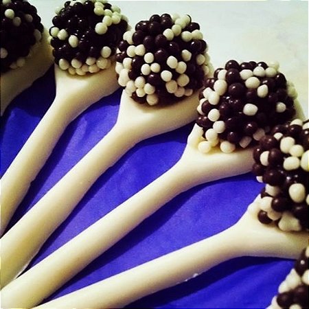 Brigadeiro de Colher Branco