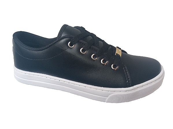Tênis Feminino preto direto de fábrica