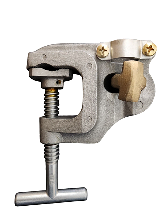 RG3363-1 - Grampo terra de fixacao por Torção