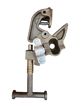 RC600-1617 - Grampo de aterramento p/ conexao ao terra