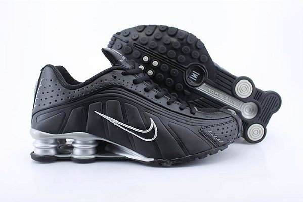 nike r4 prata e preto