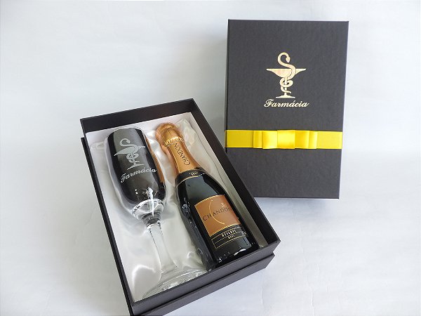 Taça de Champanhe - Kit Individual Formatura + Espaço 187ml