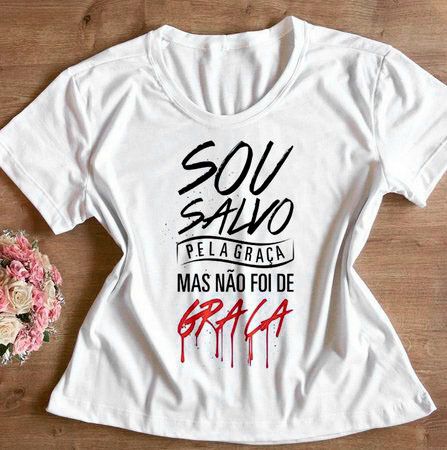 T-shirt feminina Salvo pela Graça Tumblr, baby look , blusinhas