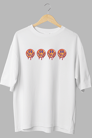 Camisa Oversized Smiles - Coleção Fire And Ice