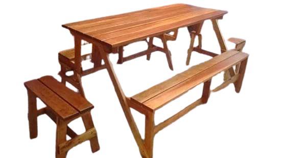 BANCO QUE VIRA MESA 2.20 + CONJUNTO DE BANQUETAS