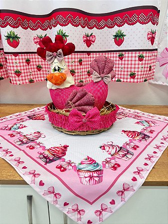 Toalha de Chá Quadrada /Centro de Mesa 0,60cm x 0,60cm - Estampa Digital Cupcake