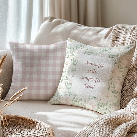 02 Capas Para Almofadas Decorativas - Estampa Digital Sempre Foi Deus Floral + Xadrez