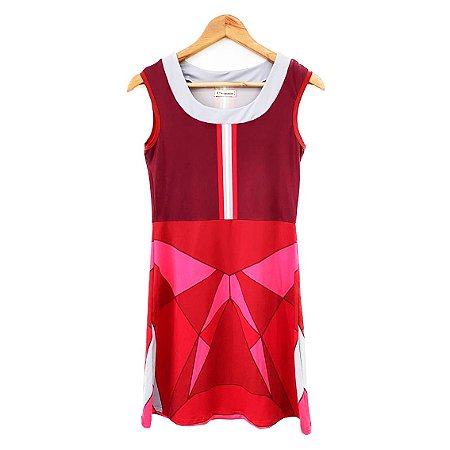 vestido  de TENNIS |BIA| .  estampa QUARTZO ROSA  . ÖTA TENNIS CLUB