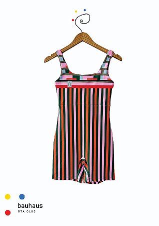 Macaquinho short |KALINSKAYA| .  estampa TECELAGEM_PK01_BAUHAUS. ÖTA TENNIS CLUB