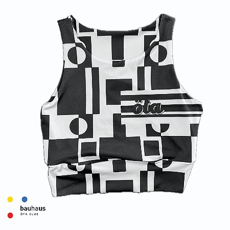 CROPPED MODELO ONS JABEUR 2 _ estampa CHESS_BLK1_BAUHAUS _ . ÖTA TENNIS CLUB