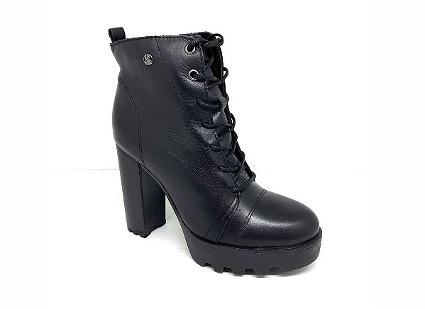 bota coturno de couro